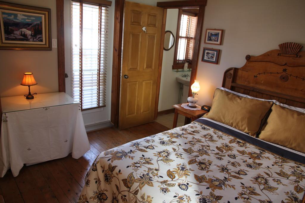 B&B Les Deux Pignons Petit-Saguenay Εξωτερικό φωτογραφία